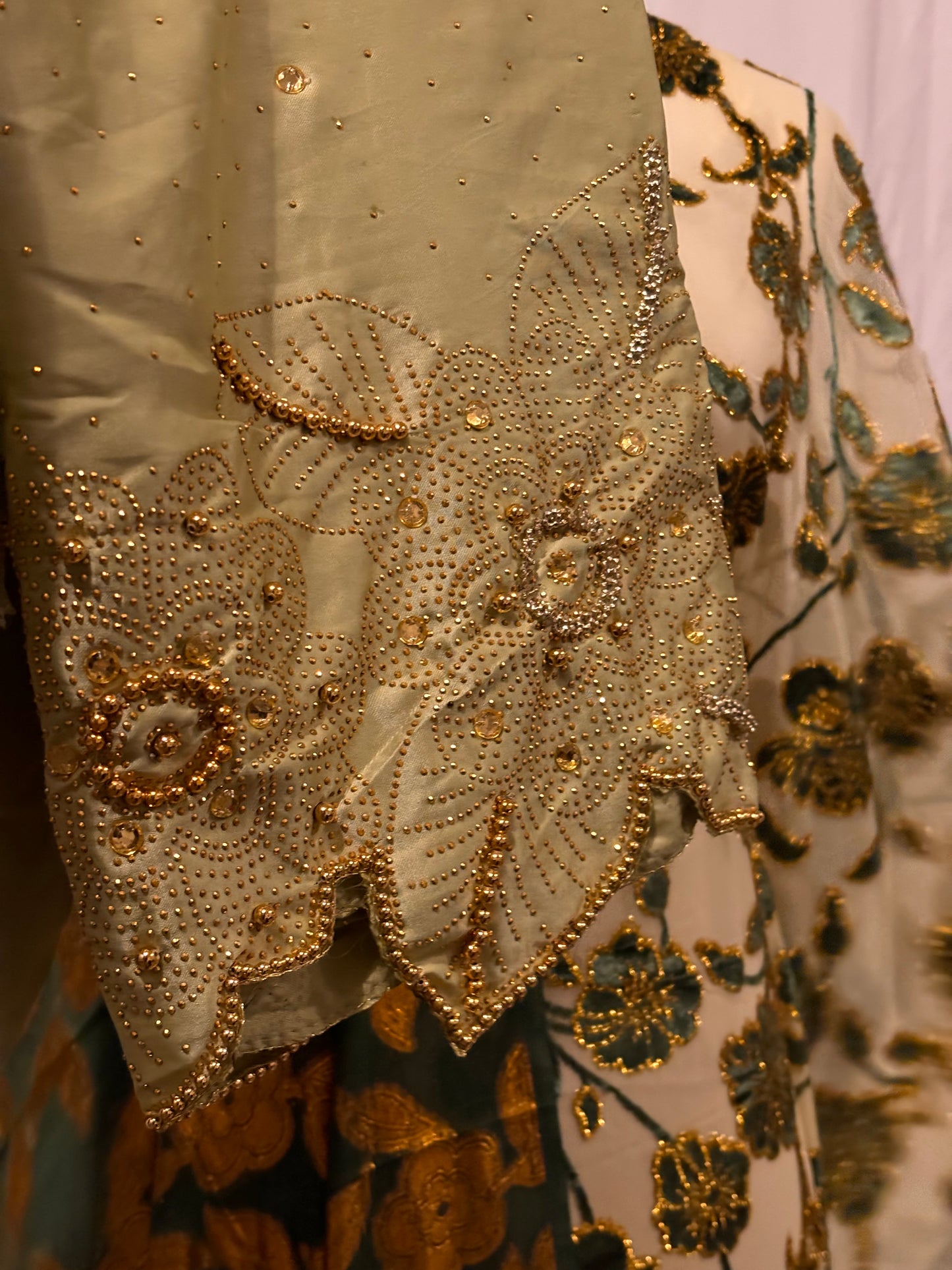Berlula Maqbal set