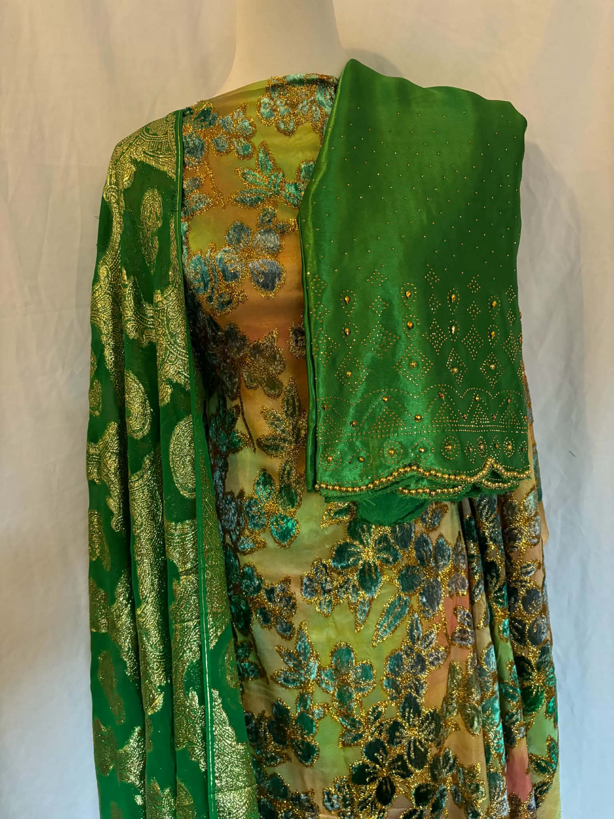 Maqbal set